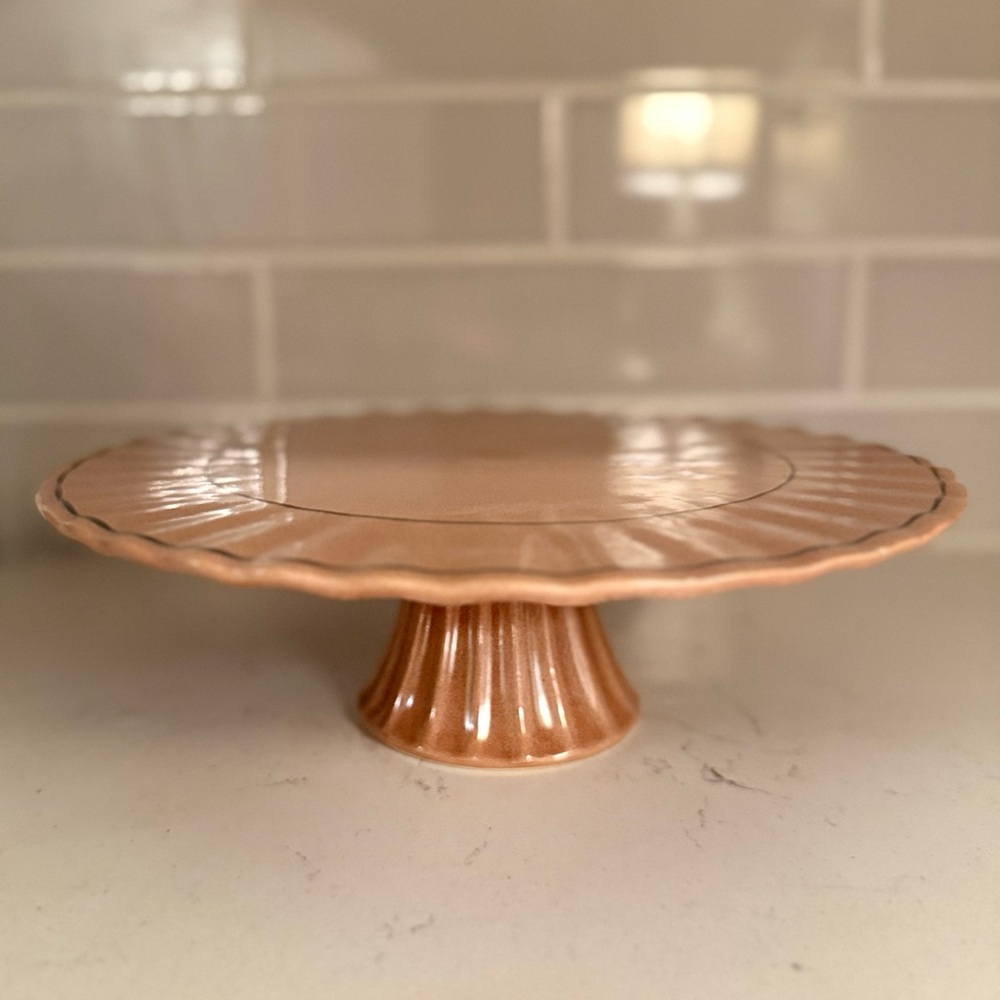 Vintage Red Wing Pottery FlutedCake Stand